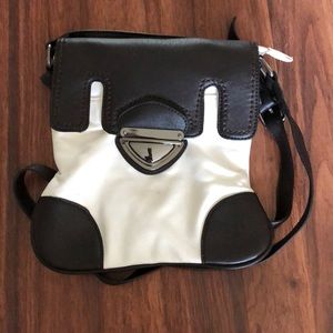 White and Brown Should Bag